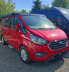 KAMPER SAMOCHÓD KEMPINGOWY DUNCAN 535 Race Red