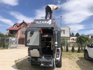 Kapsuła mobilna AZAR4 OFF-ROAD z wyposażeniem dodatkowym